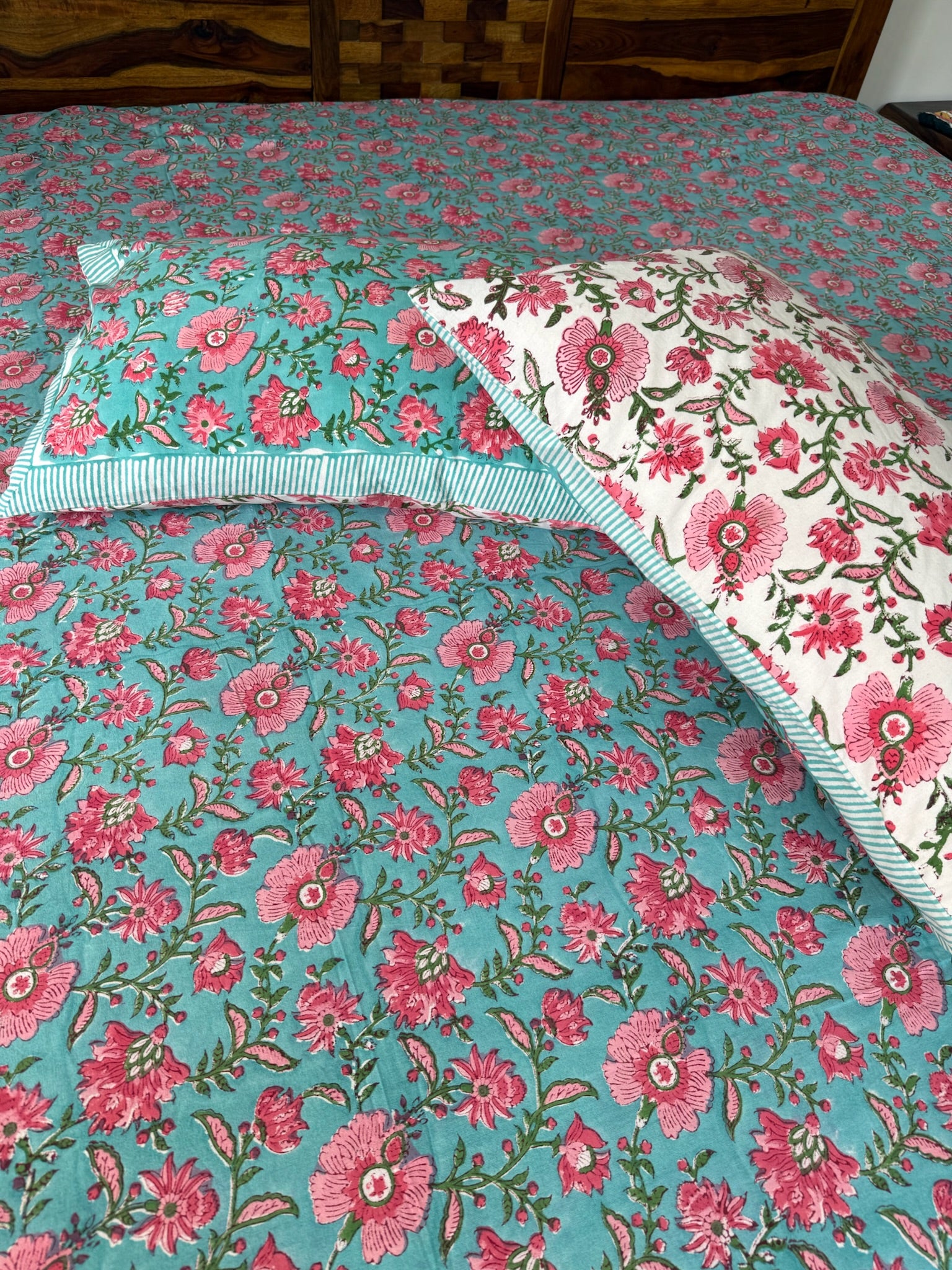 Hand Block Printed Sea Green & Pink Floral Cotton Bedsheet