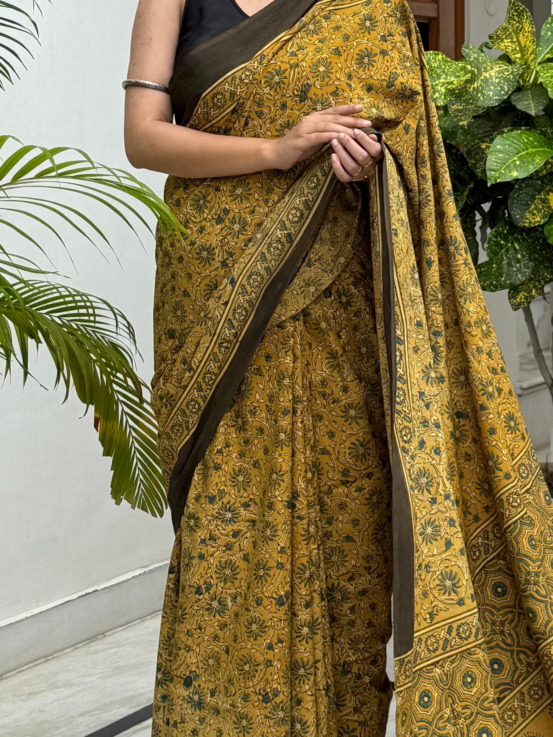 Close-up of print: Detailed Ajrakh Hand Block Print on Pure Cotton Saree