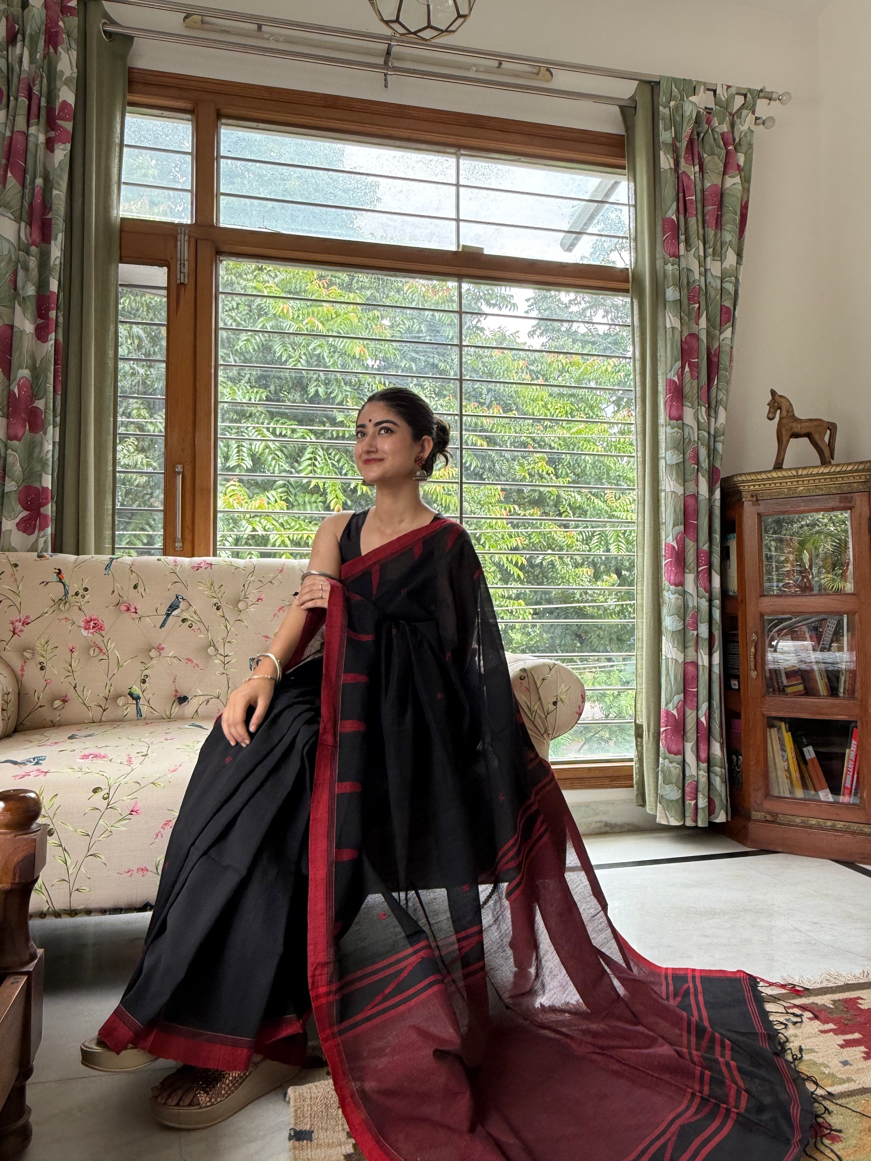 Temple Weaving on Border Bengal Cotton Saree