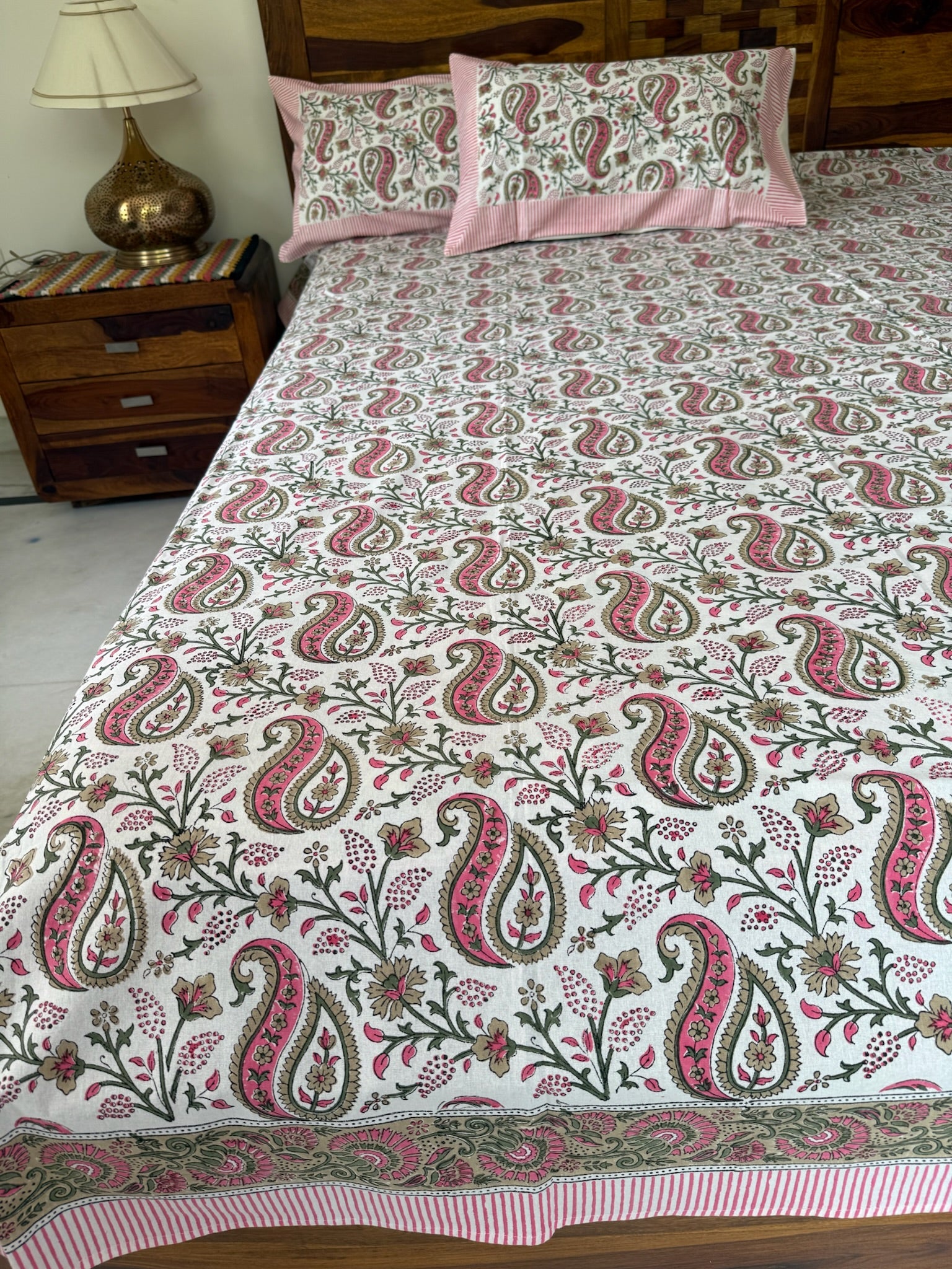 Hand Block Printed Ivory Paisley Cotton Bedsheet with Pink & Green Motifs (with Pillow Covers)