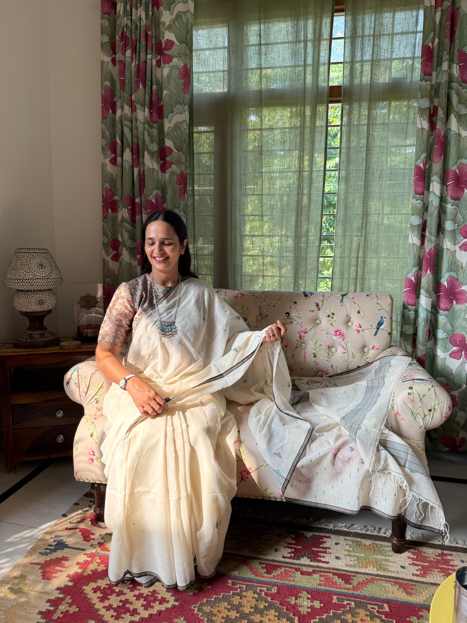 Soft Cream Base With Tiny Pastel And Teal Woven Motifs Pure Cotton Jamdani Saree
