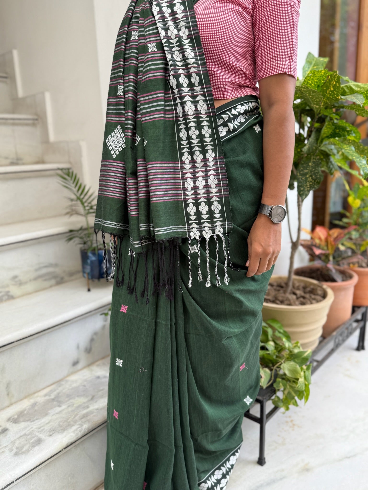 Cotton Saree With White Woven Motifs On Border And Pallu