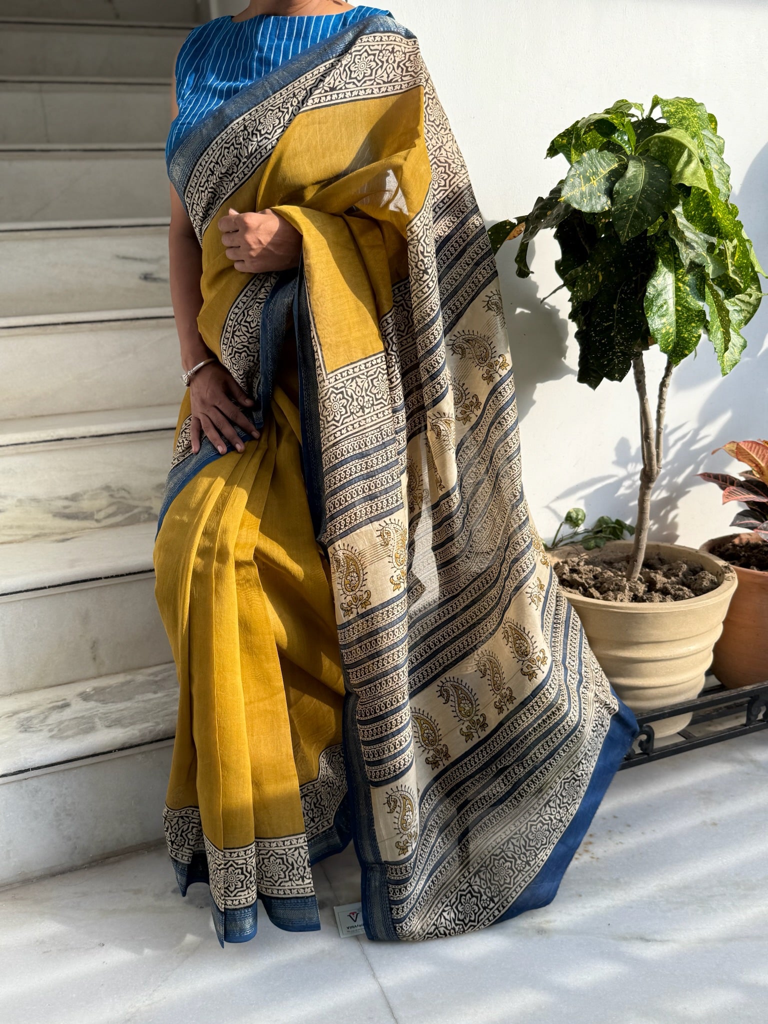 Golden Mustard with Indigo Block Print Cotton Silk Maheshwari Saree