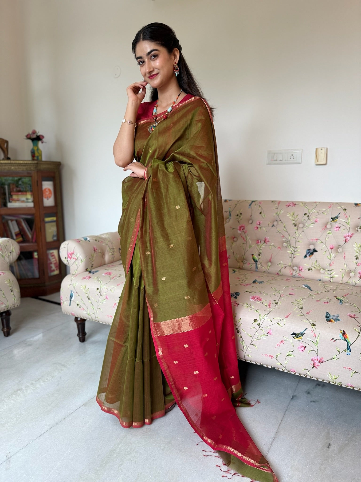 Classic Green and Red Star Buti Handcrafted Cotton Silk Maheshwari Saree