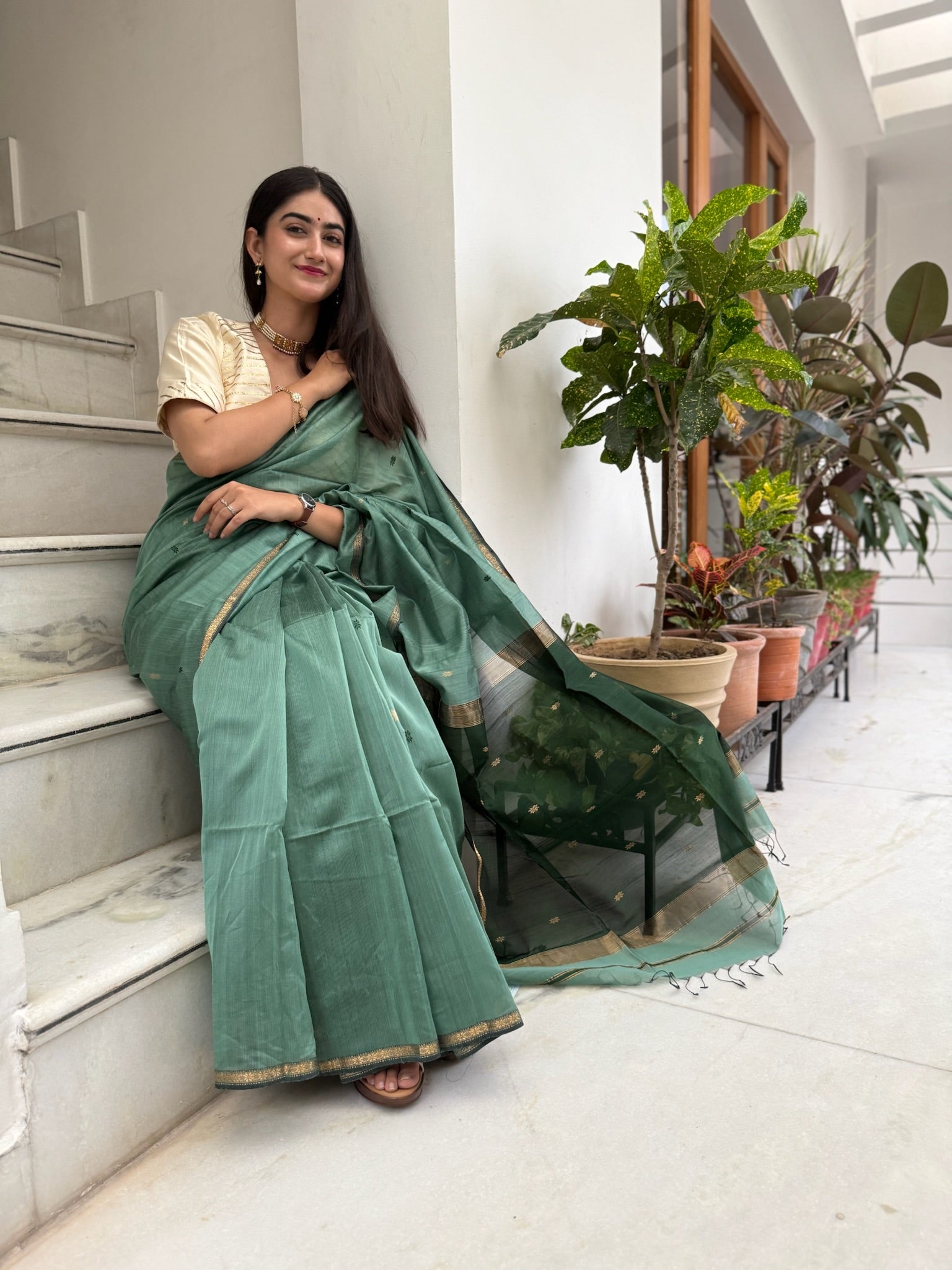 Classic Green Star Buti Handcrafted Cotton Silk Maheshwari Saree
