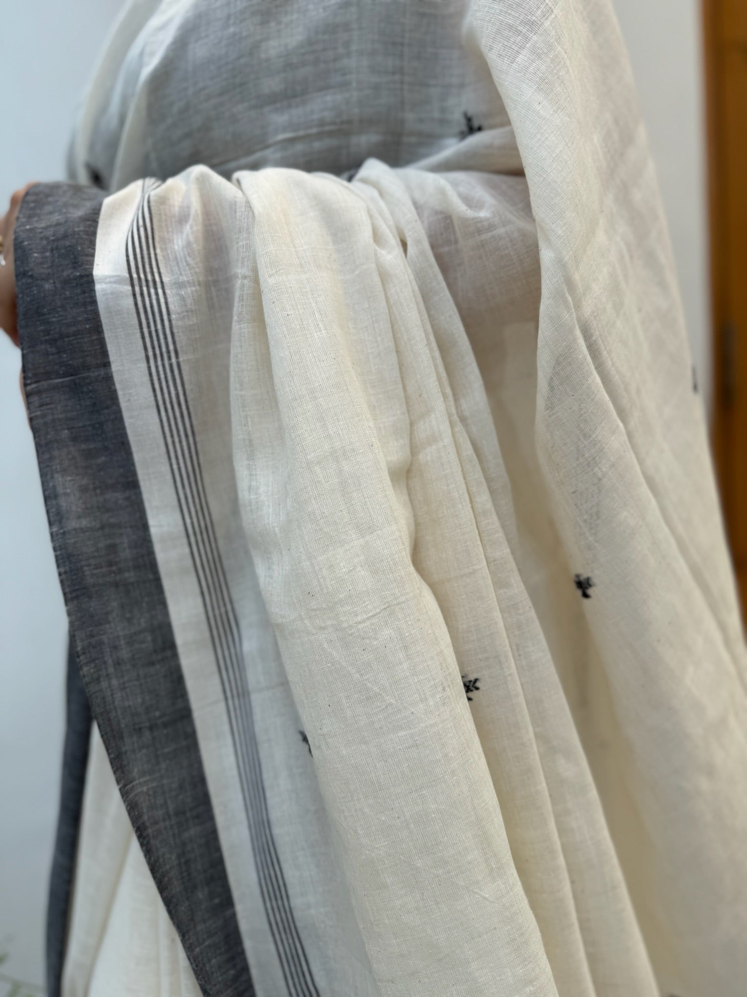 Ivory Charm With Charcoal Stripes Pure Cotton Jamdani Saree