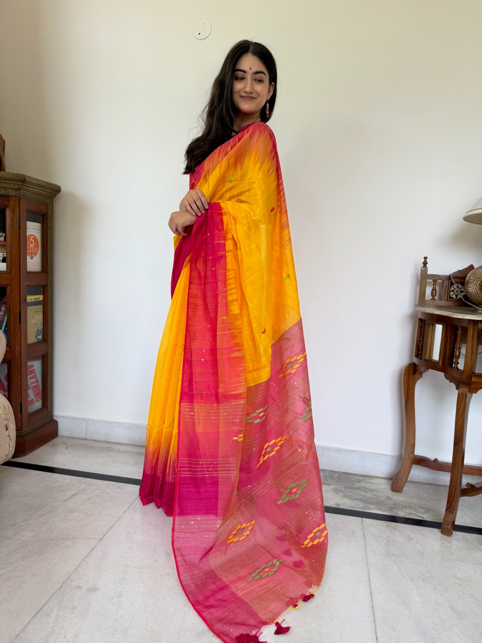 Luminous Yellow Pink Handwoven Bengal Silk Saree