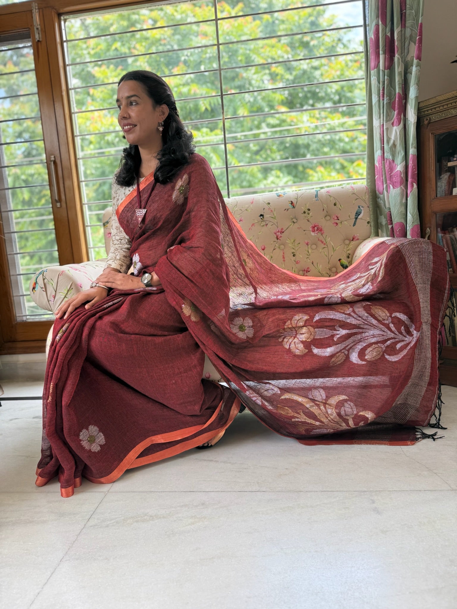 Maroon With Golden Zari Weave Handloom Linen Saree