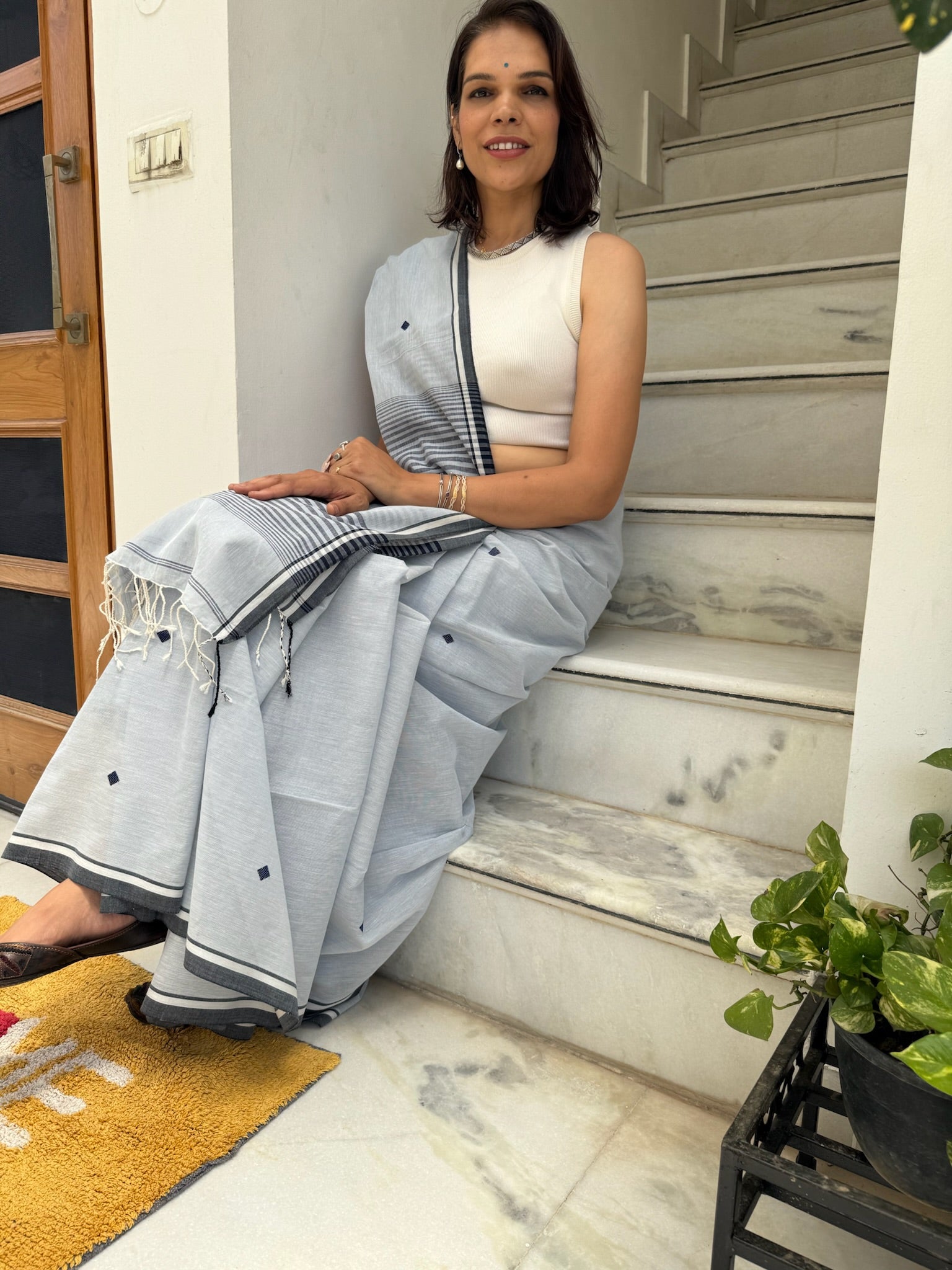 Soft Dove Grey Base With Charcoal Black Geometric And Striped Accents Pure Cotton Jamdani Saree