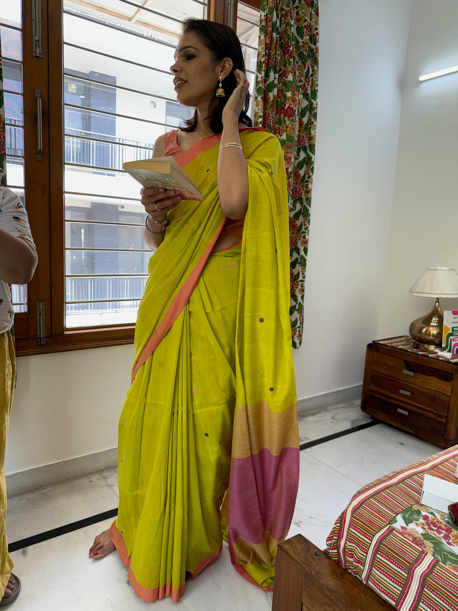 Vibrant Chartreuse Yellow Pure Cotton Jamdani Saree