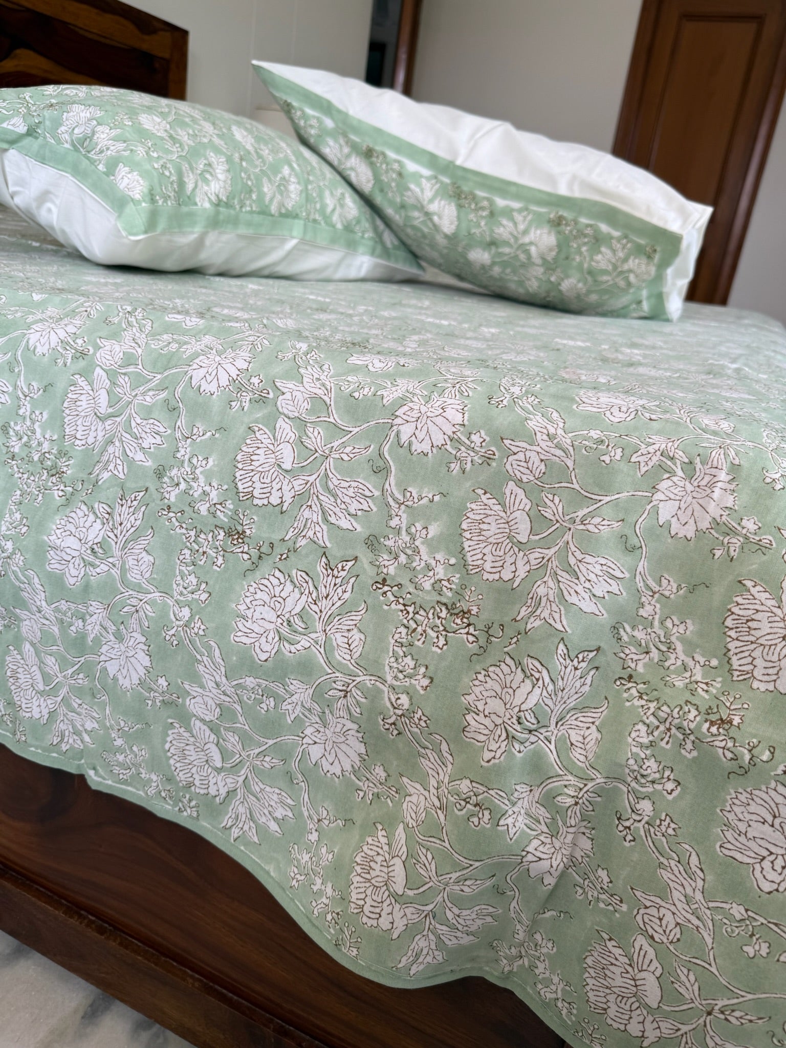 Hand Block Printed Pastel Green Floral Cotton Bedsheet with White Print (with Pillow Covers)