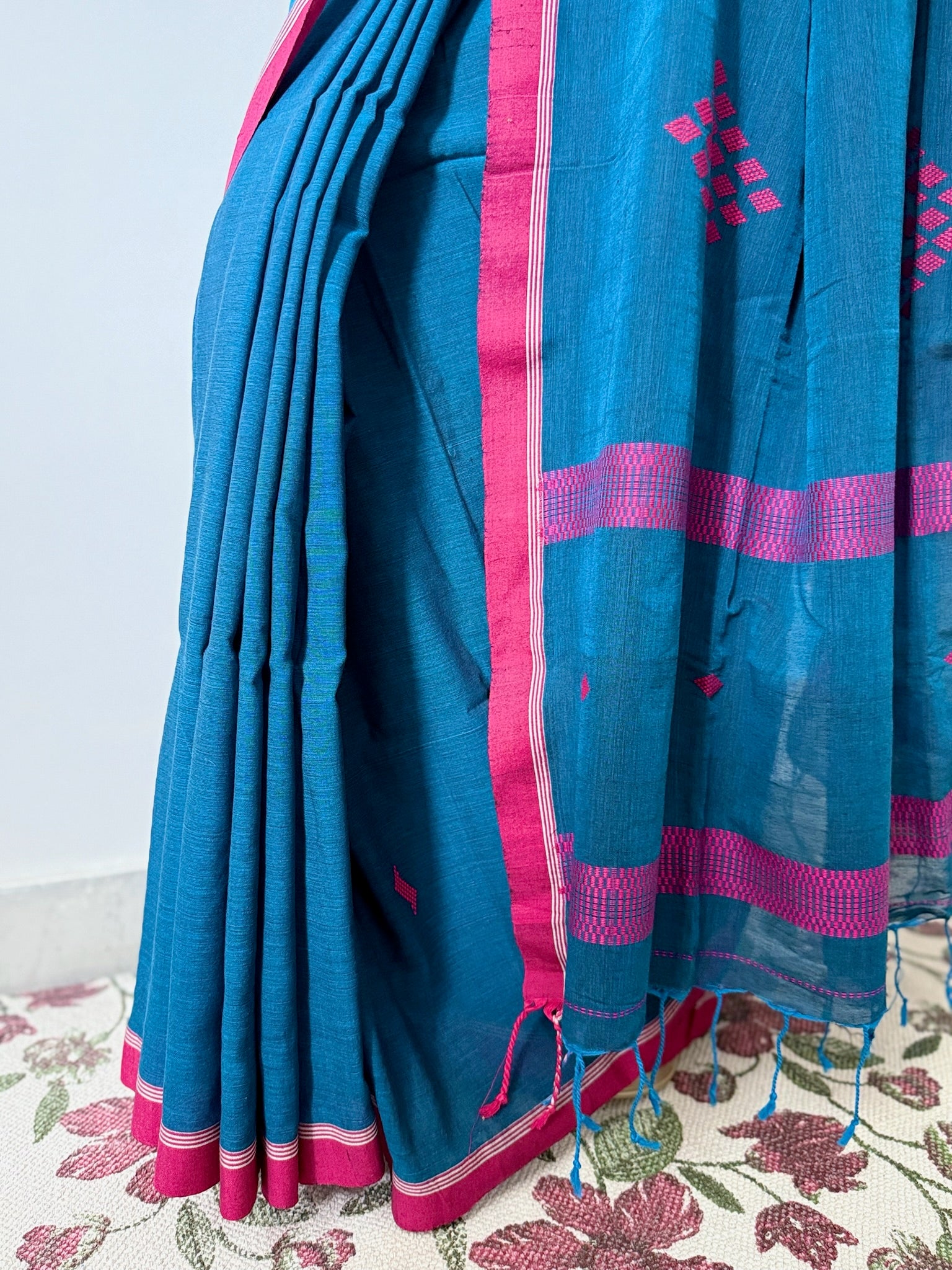 Classic Blue Cotton Saree With Majenta Jamdani Motifs All Over And Pallu