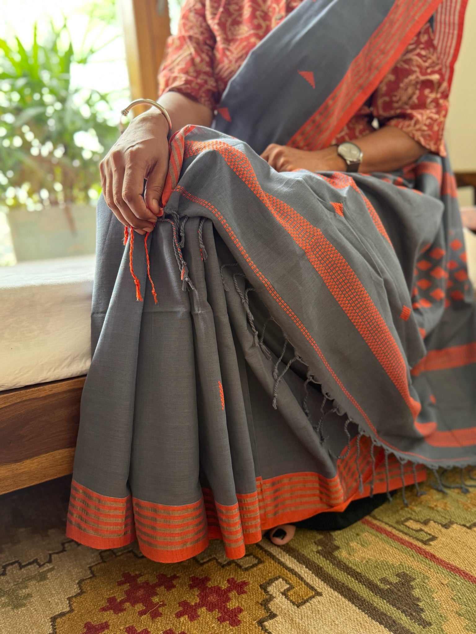 Sparking Grey & Orange Cotton Saree With Handwoven Motif