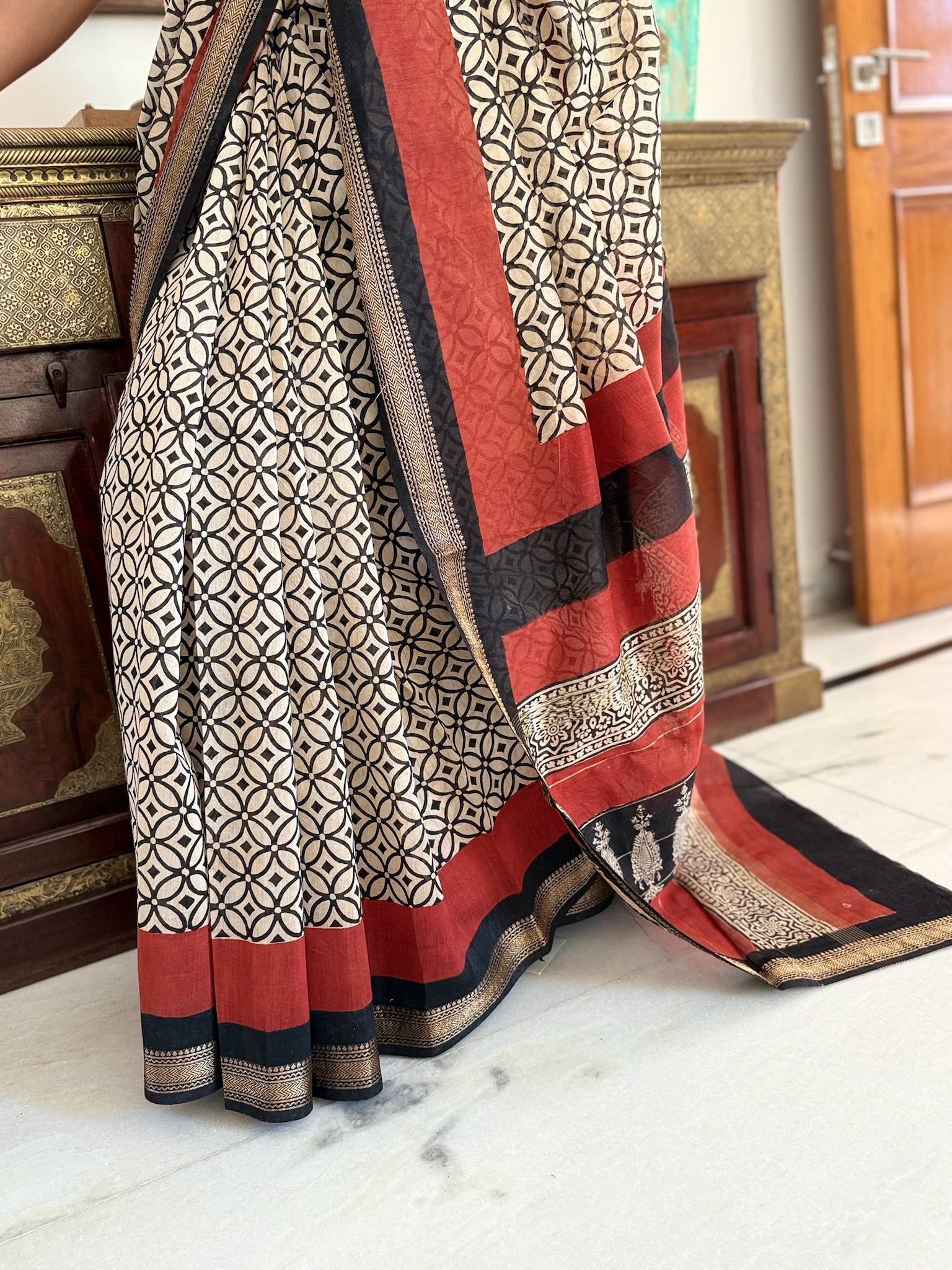 Beige and Black Hand Block Cotton Silk Maheshwari Saree