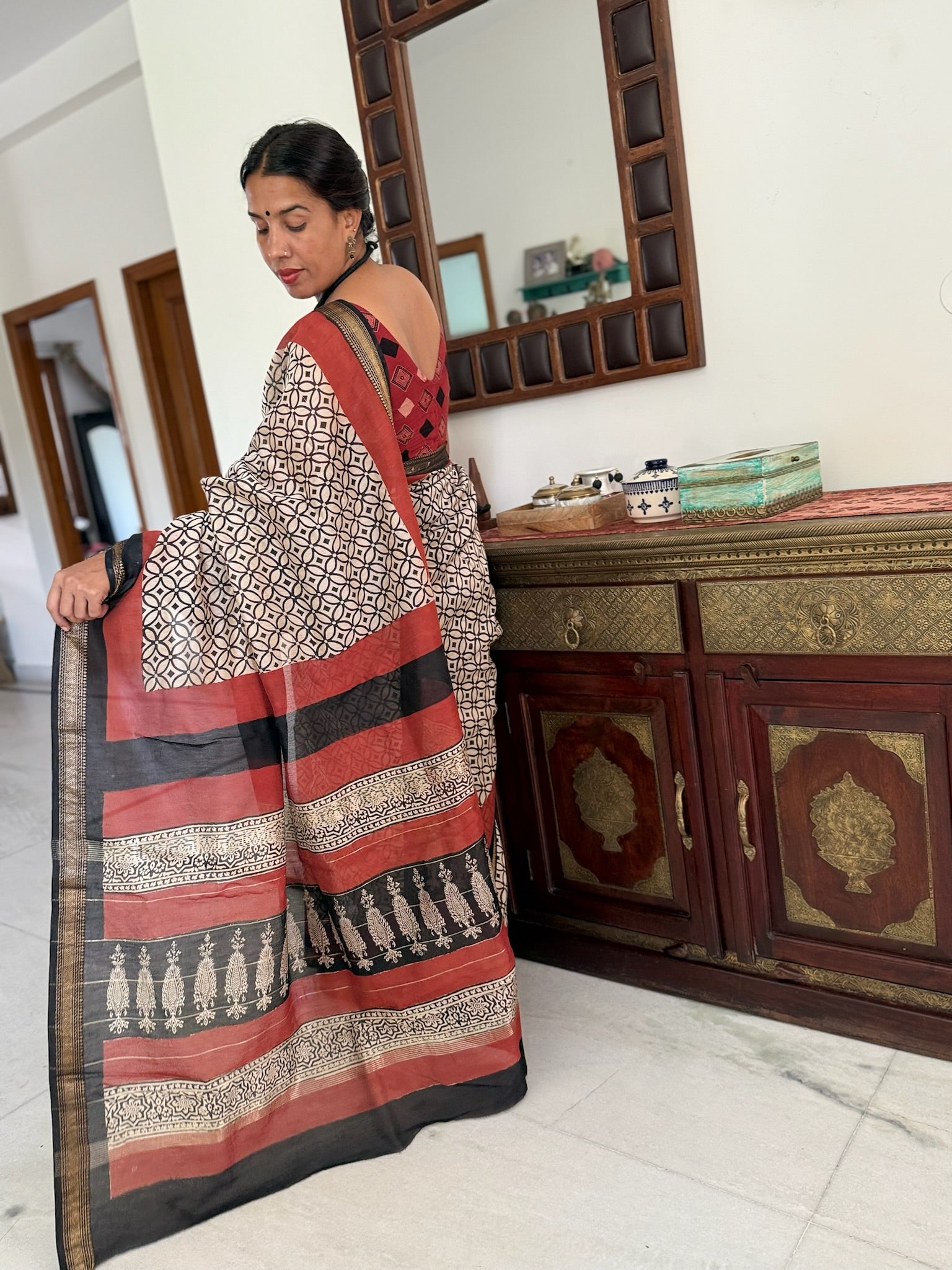 Beige and Black Hand Block Cotton Silk Maheshwari Saree