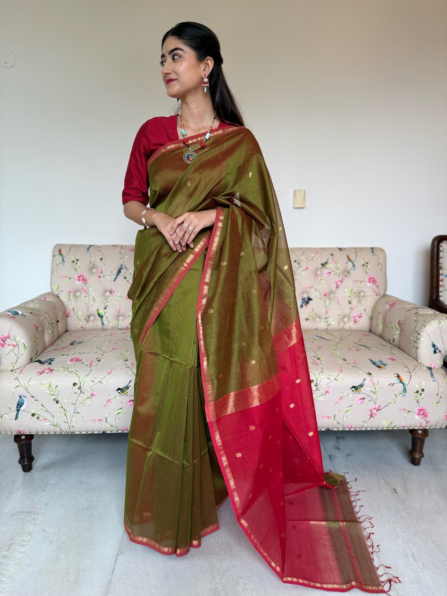 Classic Green and Red Star Buti Handcrafted Cotton Silk Maheshwari Saree
