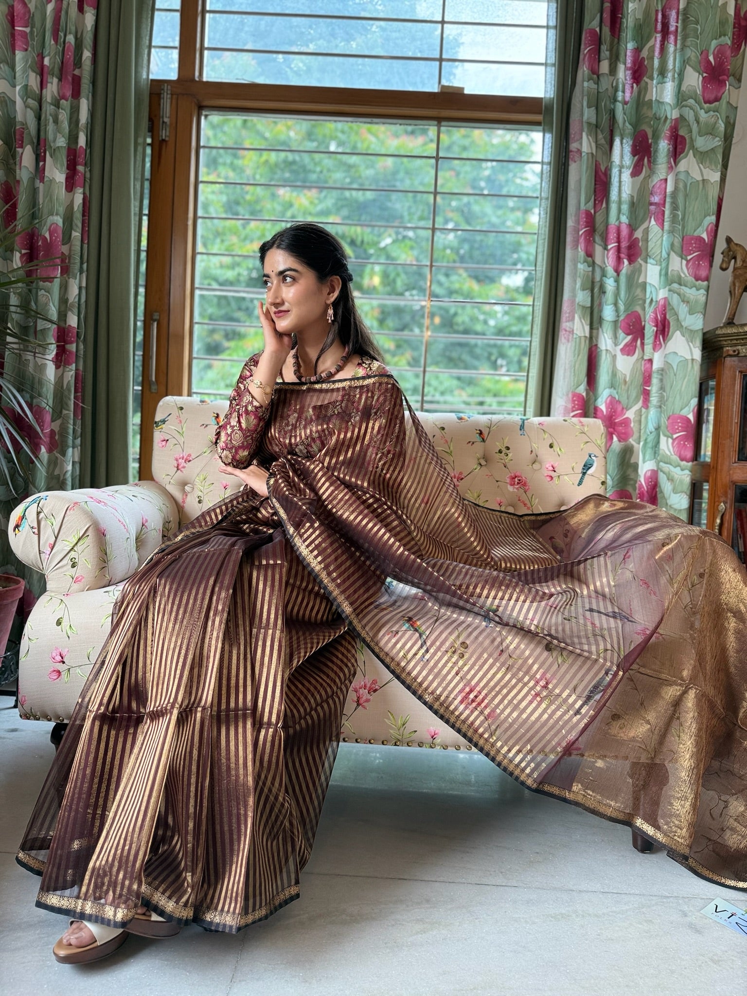 Brown Golden Cotton Silk Maheshwari Saree With Tissue Palla