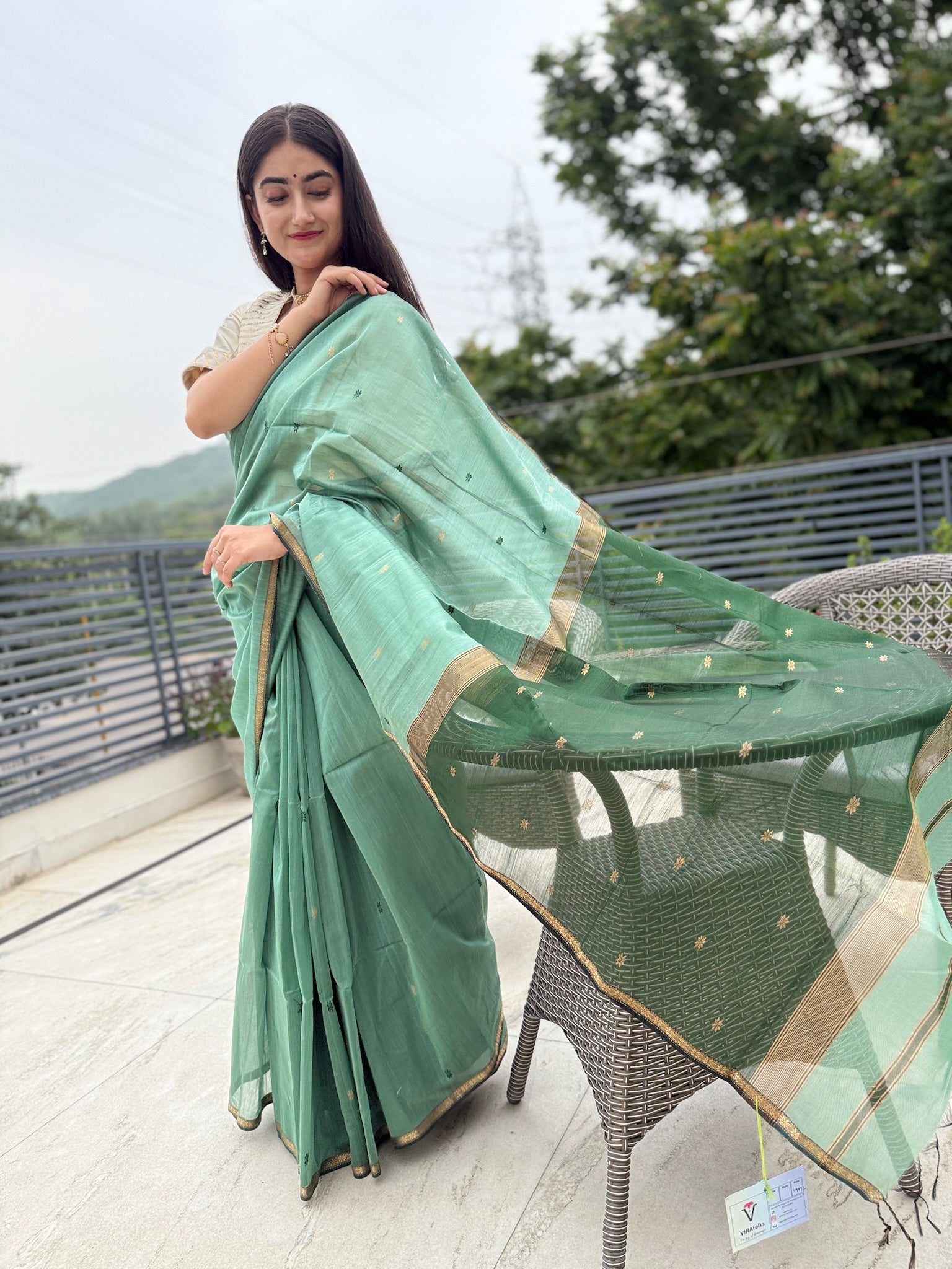 Classic Green Star Buti Handcrafted Cotton Silk Maheshwari Saree