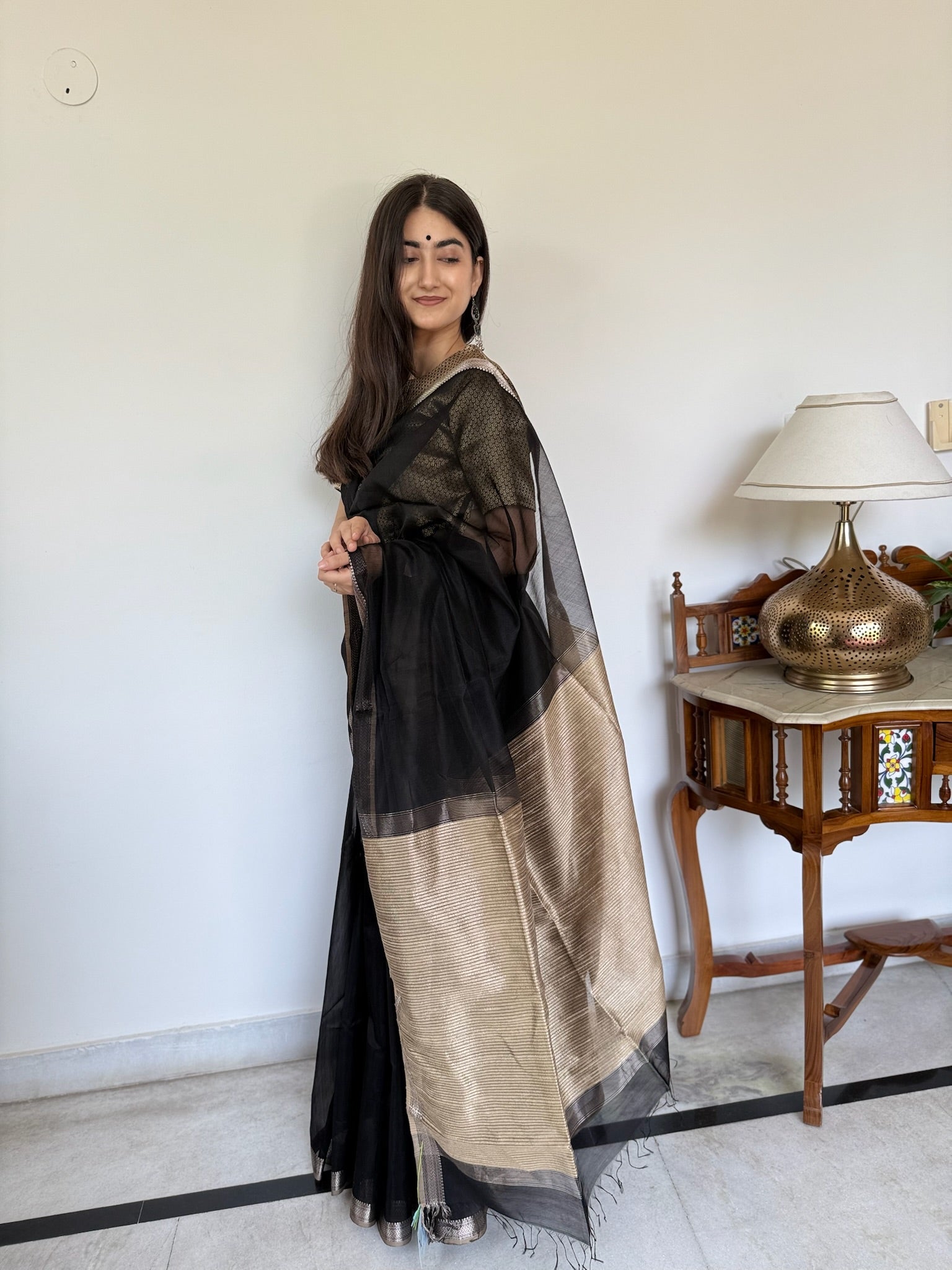 Black And Beige Cotton Silk Maheshwari Saree