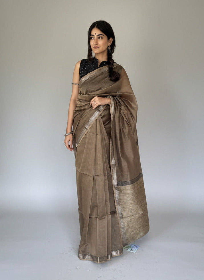 Mouse Beige Black Cotton Silk Maheshwari Saree