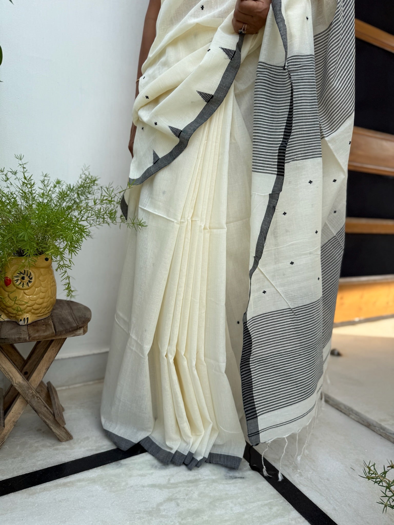 White And Black With Small Buti Pure Cotton Saree