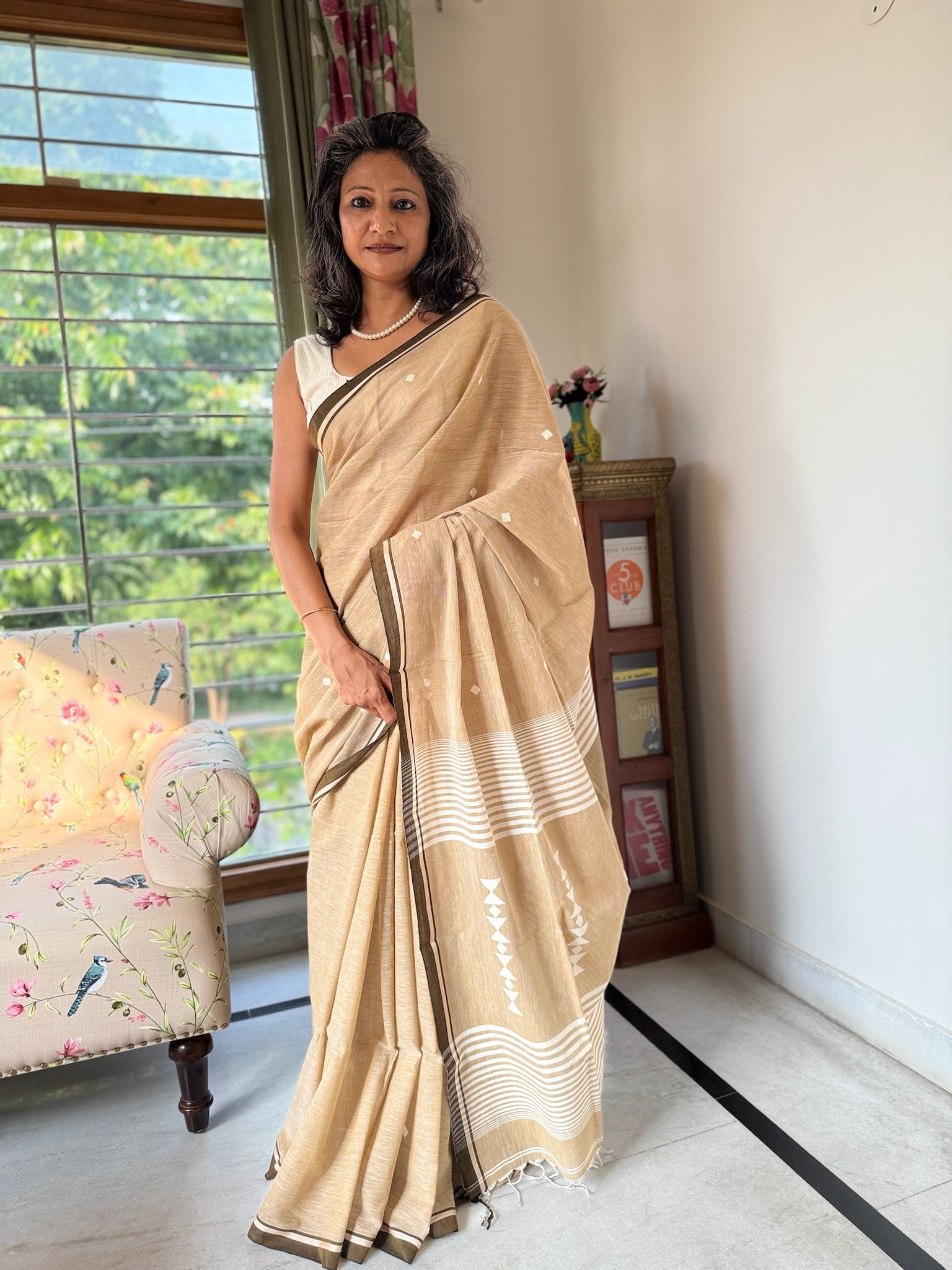 Caramel Earth With Ivory Geometry Pure Cotton Jamdani Saree