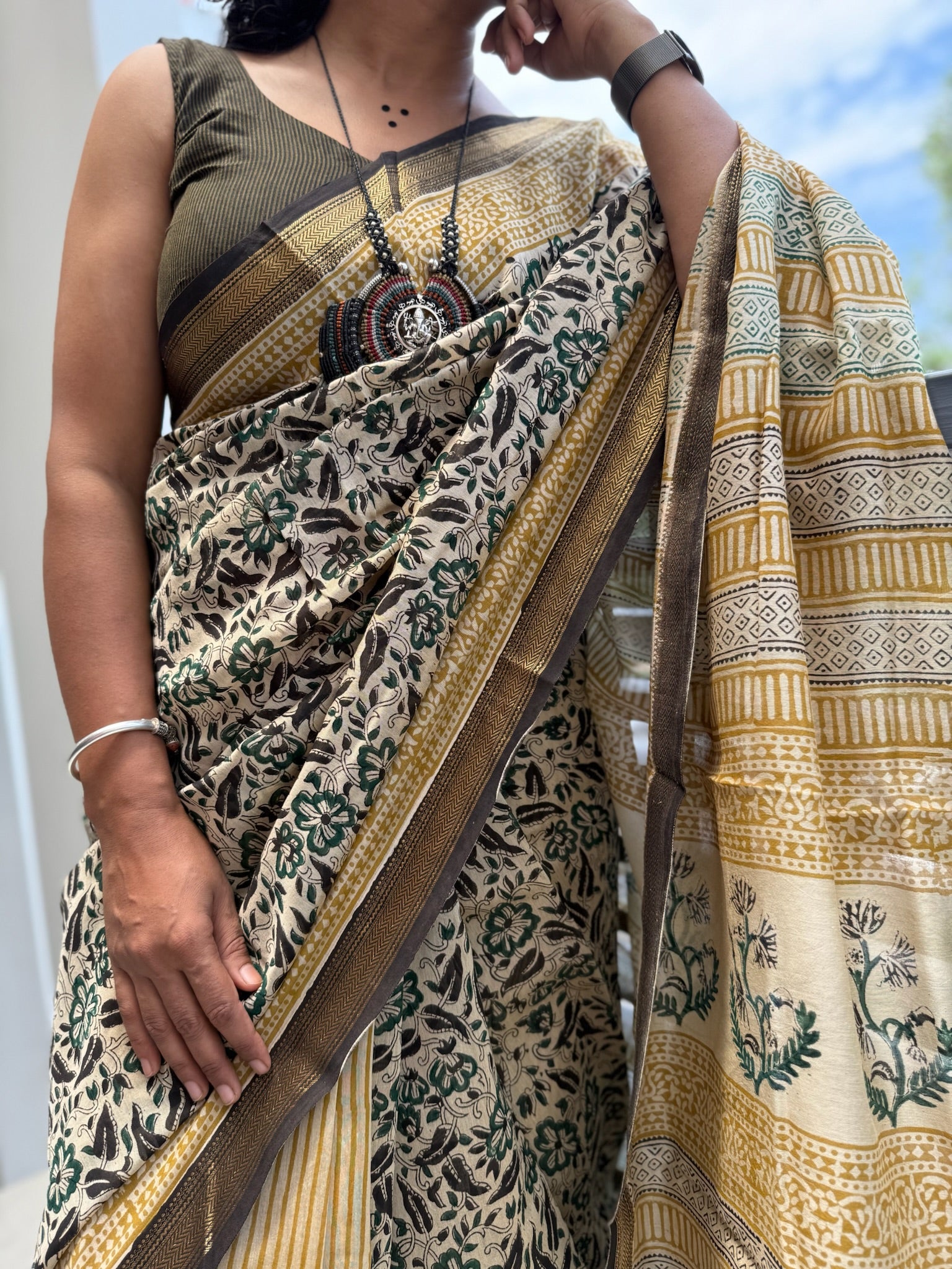 Olive Beige with Black Floral Cotton Silk Maheshwari Saree