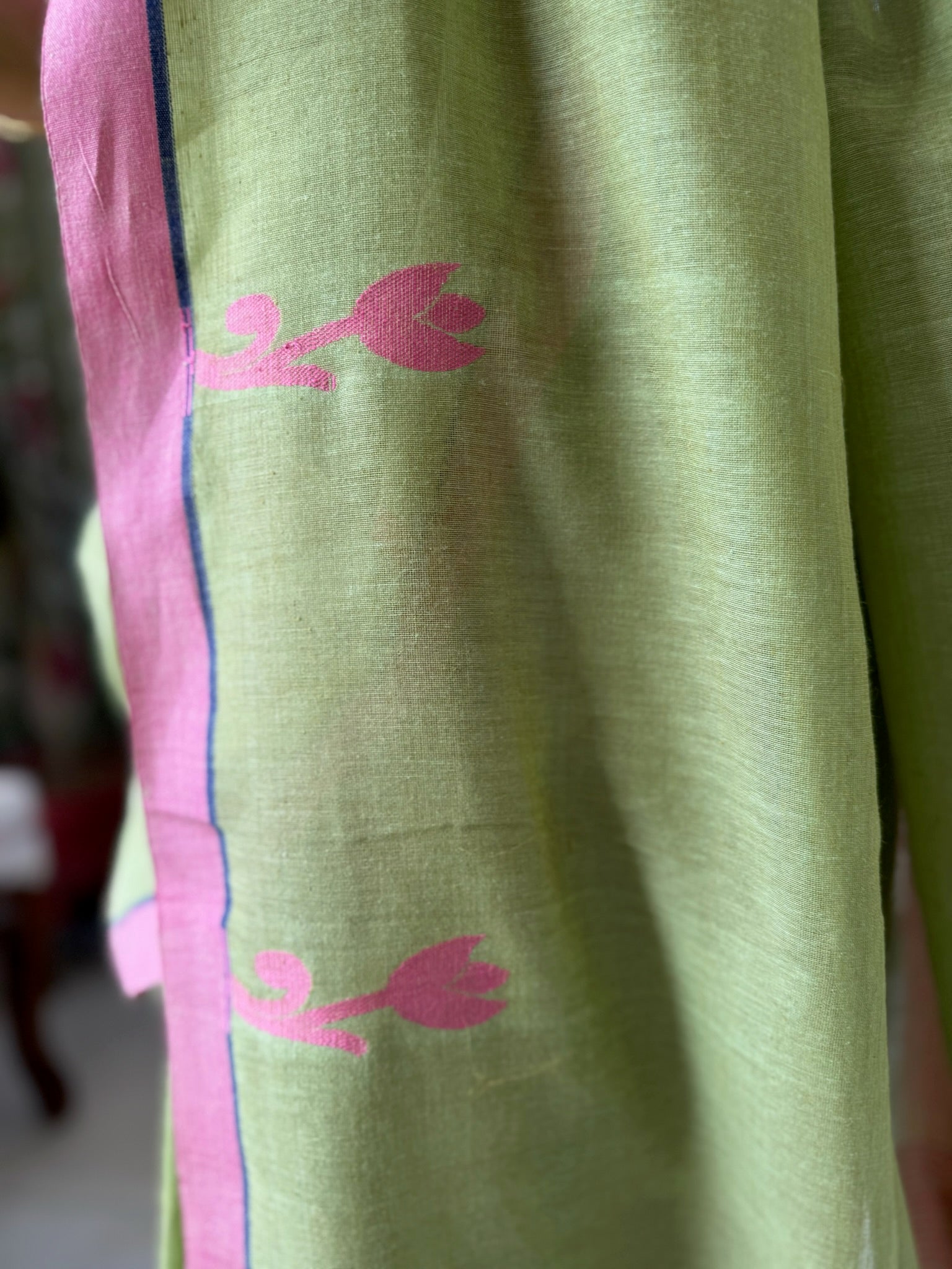 Soft Olive Green Paired With A Dusty Rose Pink Pallu Pure Cotton Jamdani Saree
