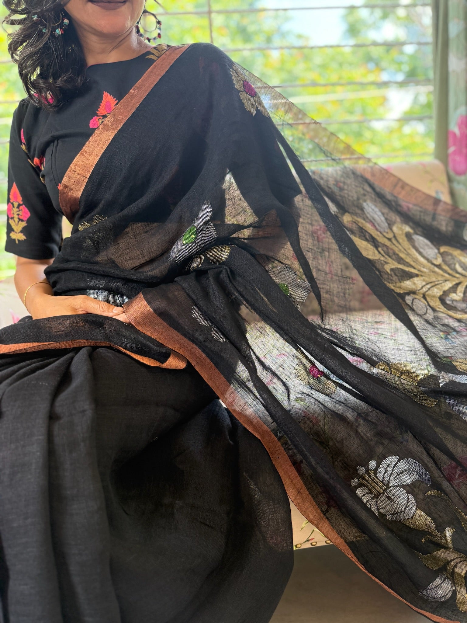 Black With A Copper-Brown Border Linen Saree
